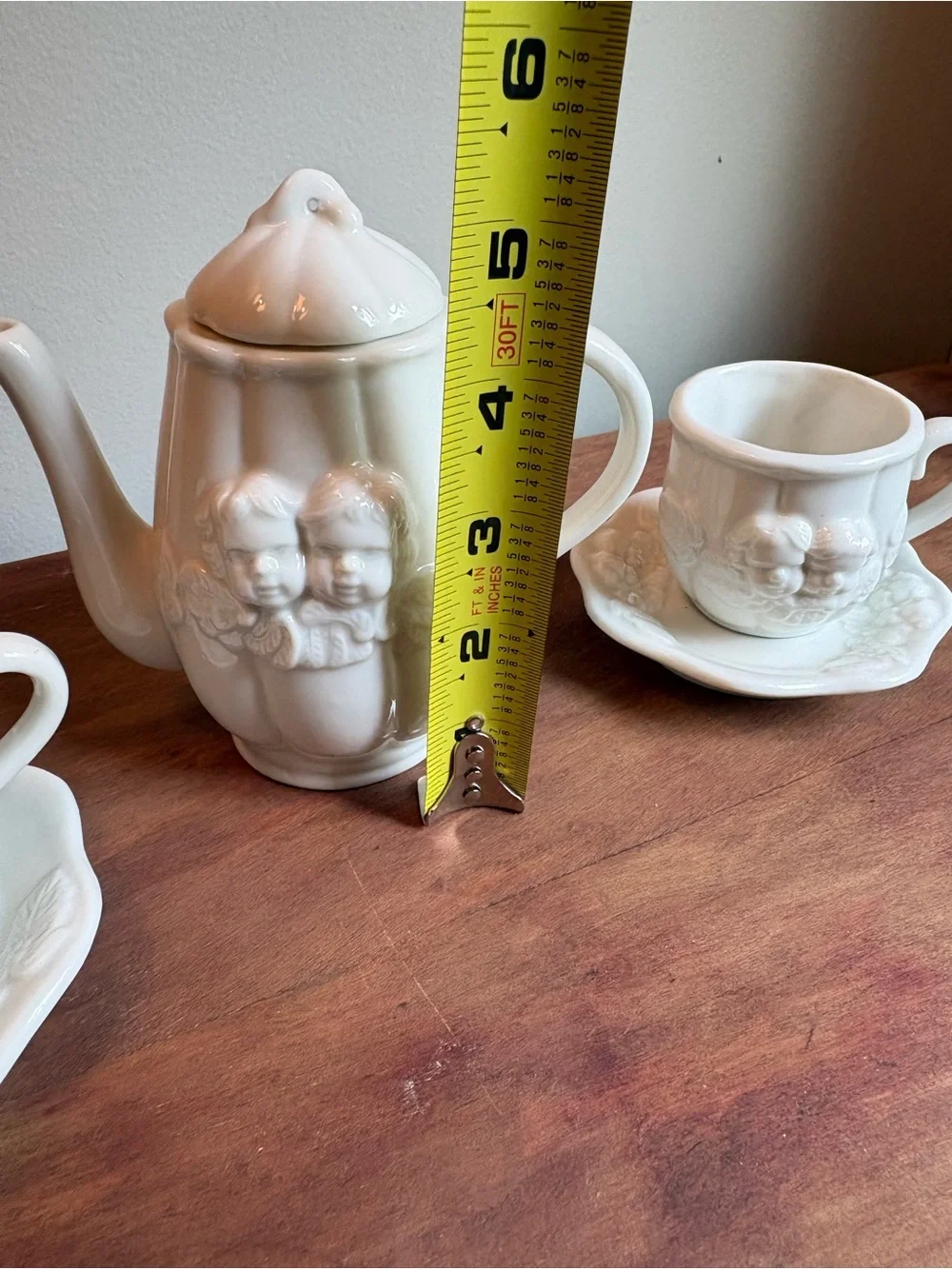 N/A adorable white